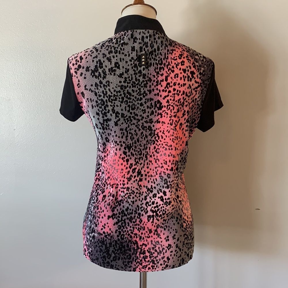 [Jamie Sadock] Pink/Black Pleated Leopard Shirt - Size Small - Picture 6 of 7